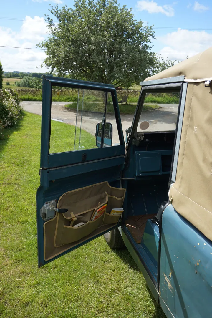 Wold & Wheel Land Rover Series 2a