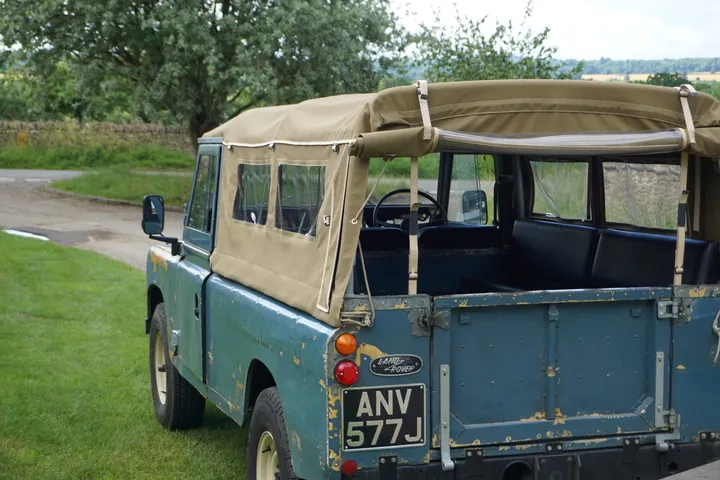 Wold & Wheel Land Rover Series 2a